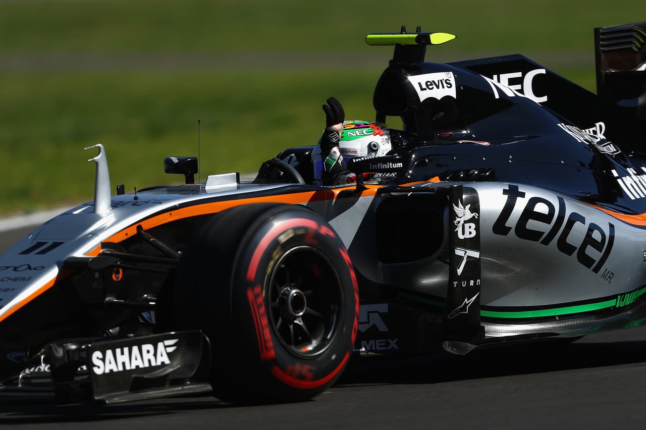 'Checo' está en la Fórmula 1 desde 2010, cuando estuvo con Sauber. En 2013 tuvo un paso por McLaren, pero en 2014 firmó con Force India, equipo en el que confirmó seguirá en 2017.