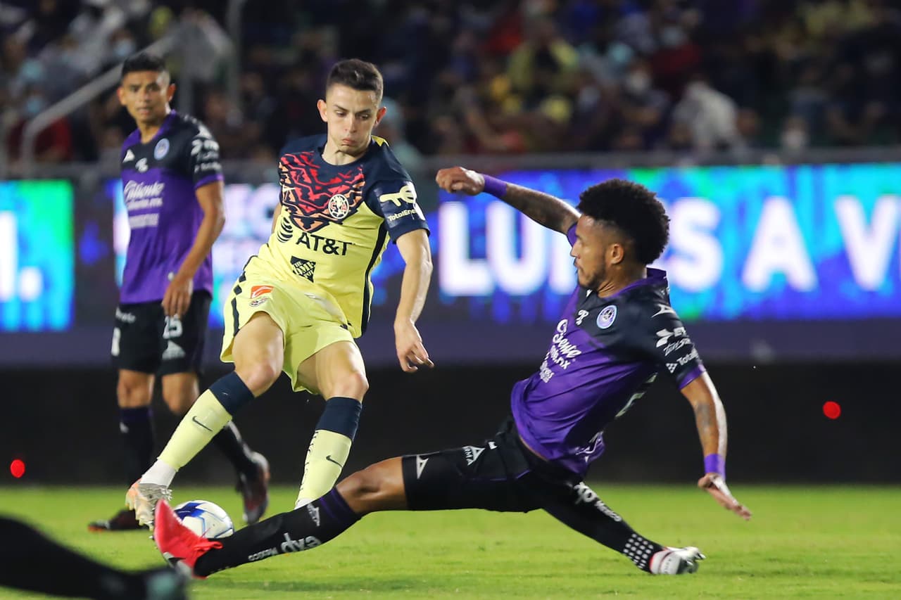 Gracias a los goles de Gonzalo Sosa y Miguels Sansores, Mazatlán logra resolver el encuentro en el primer tiempo y le pegan 2-1 a las Águilas del América.