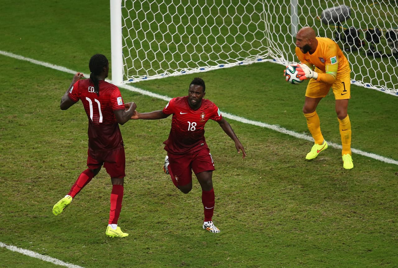 Varela fue incluso material de selección y metió un gol en el Mundial de Brasil 2014 contra los Estados Unidos.