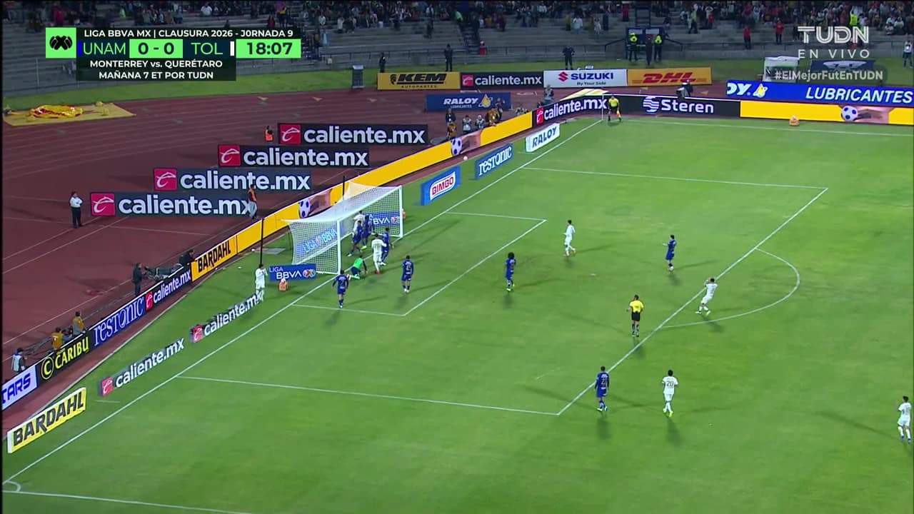 ¡TIRO ATAJADO! disparo por Jorge Díaz.