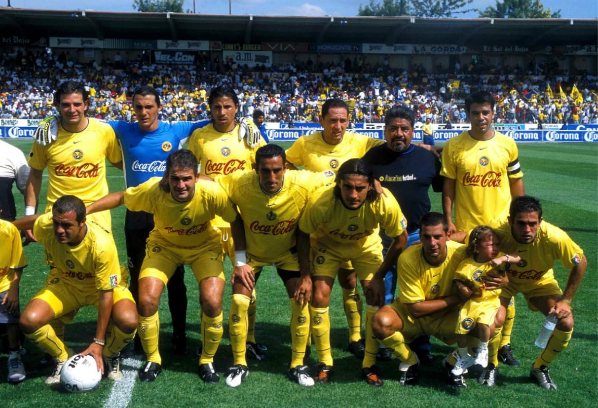 Las 'Águilas' estaban lideradas por jugadores como Pável Pardo, Duilio Davino y Cuauhtémoc Blanco.