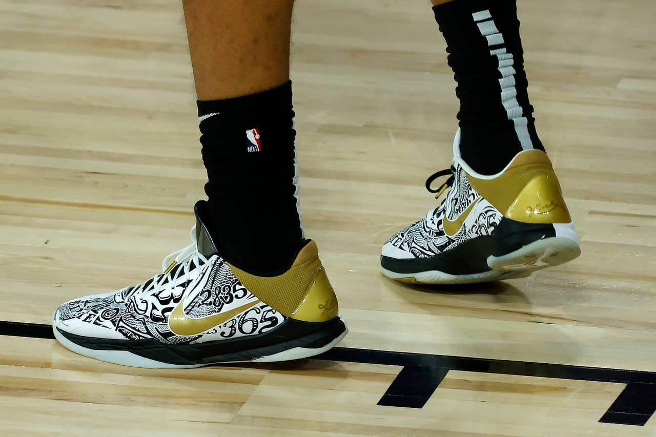 Los jugadores lucen distintas marcas y diseños de calzado en este regreso de la NBA dentro de la burbuja en Orlando.