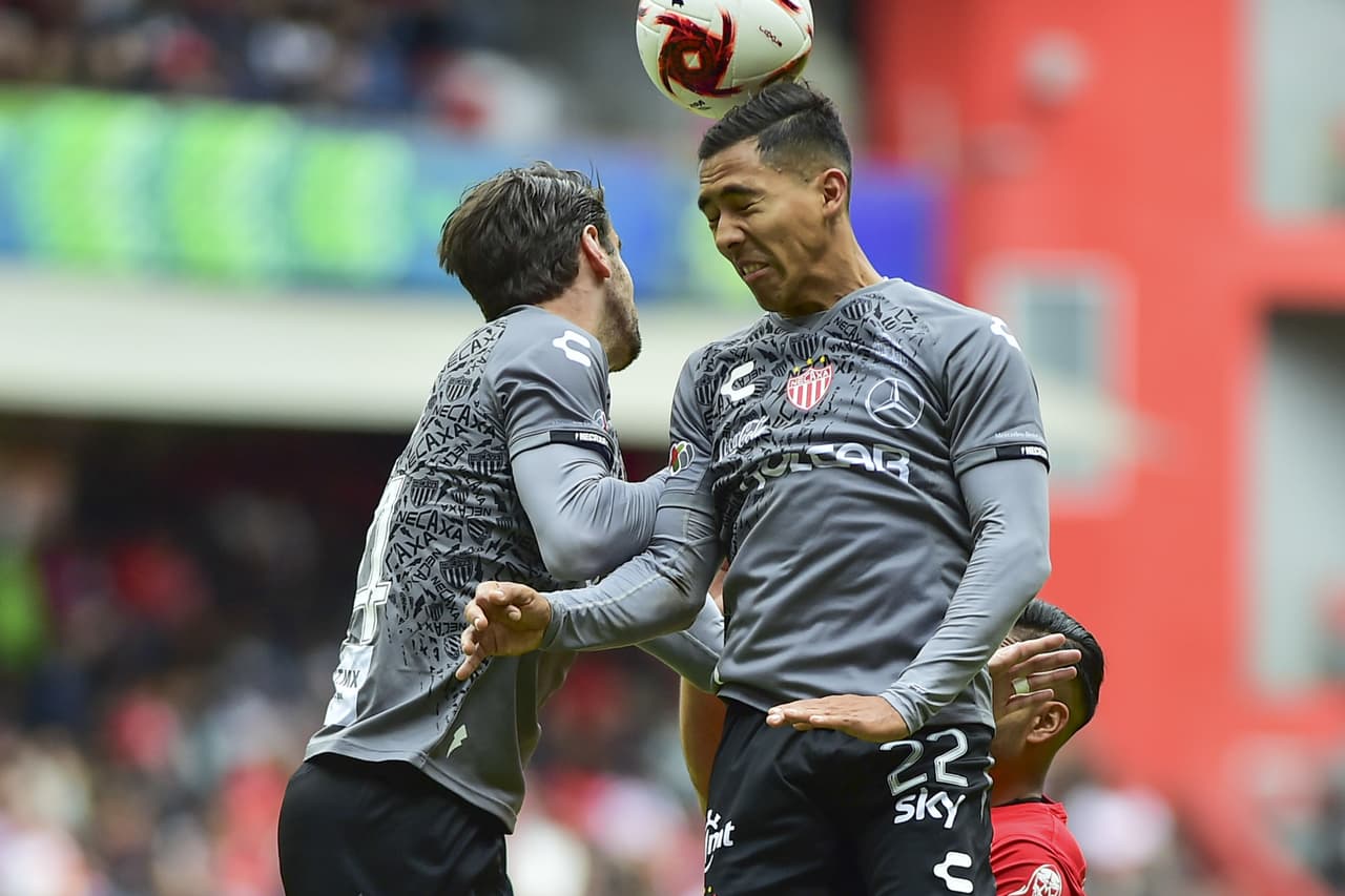 En un partido de volteretas, el Necaxa derrota a domicilio al Toluca 2-3 en un juego entretenido con gol de penal de Mauro Quiroga en el tiempo agregado.
