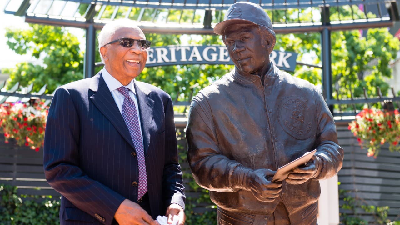 Frank Robinson es miembro del Salón de la Fama.