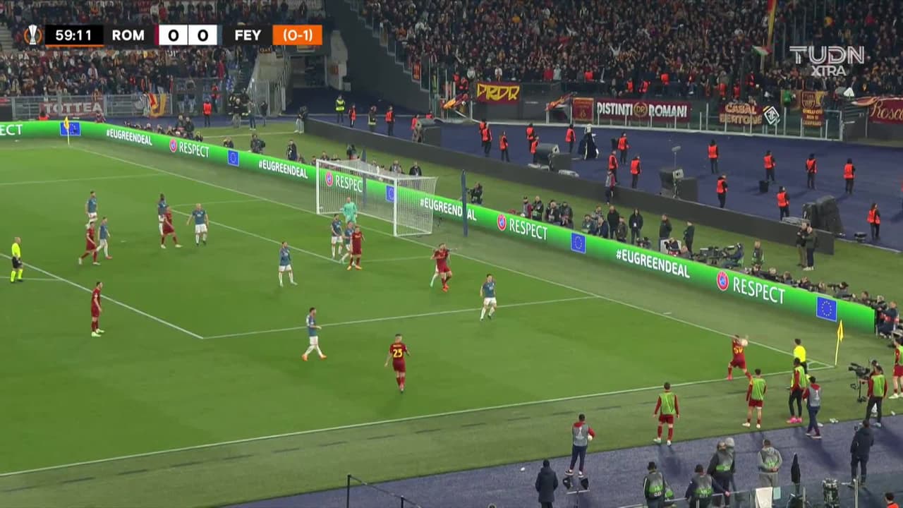 ¡GOL!  anota para AS Roma. Leonardo Spinazzola