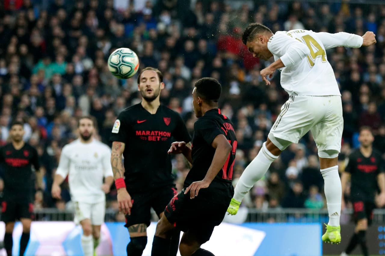 Casemiro abrió el marcador al 57’. De Jong (64’) emparejó los cartones y nuevamente Casemiro marcó al 69’ para el 2-1 final.