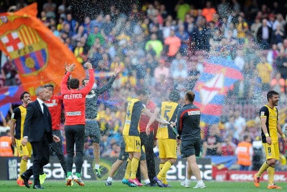 El Atlético de Madrid fue verdugo del Barcelona en Champions y en Liga.