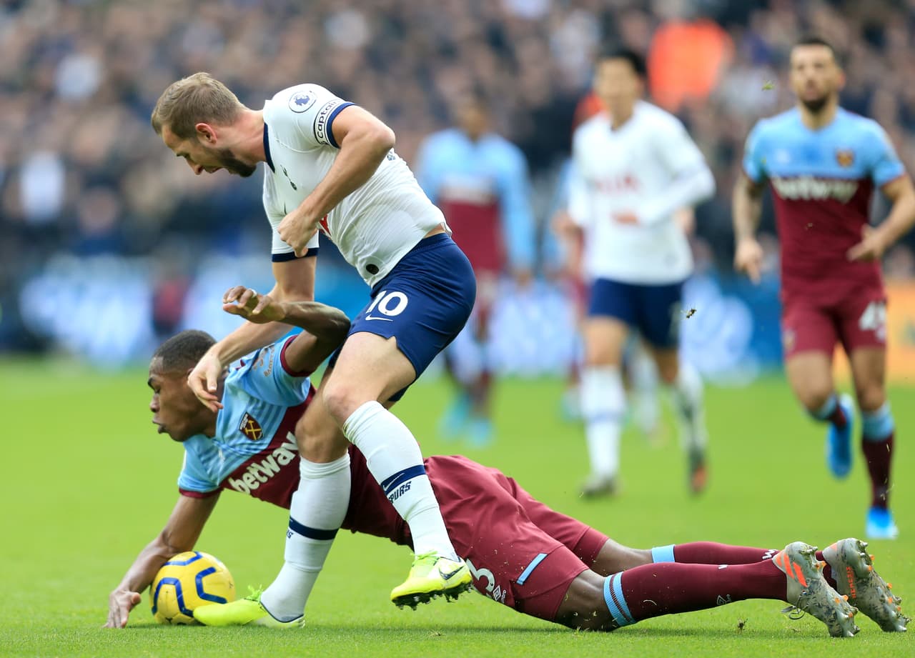 Son (36’), Moura (43’) y Kane (49’) hicieron el 3-0. Antonio (73’) y Ogbonna (96’) acercaron a los de casa.
