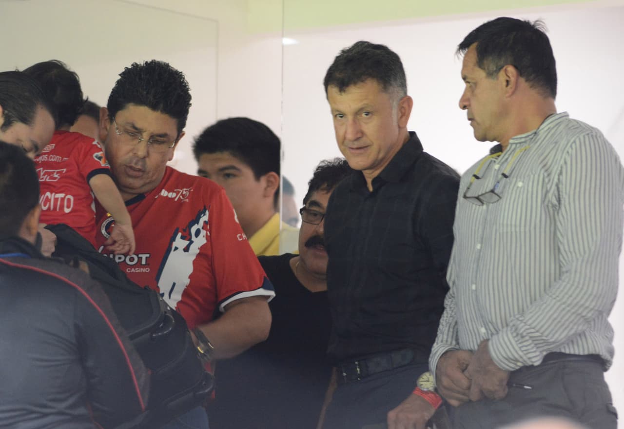 El DT de México visitará a mexicanos que juegan en Europa