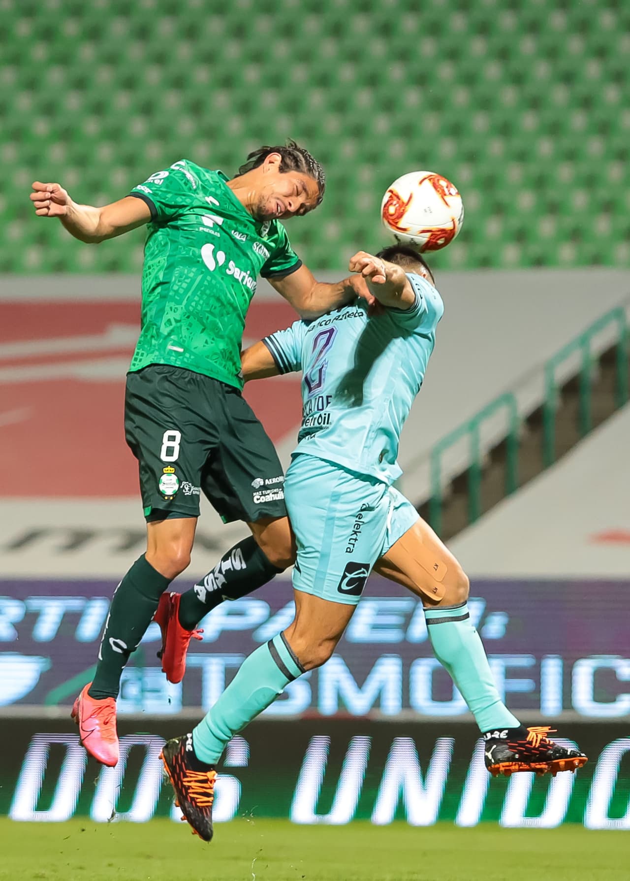 Con goles de Fernando Gorriarán, Josecarlos van Rankin y doblete de Hugo Rodríguez, Los Guerreros aplasstan a Mazatlán en casa.