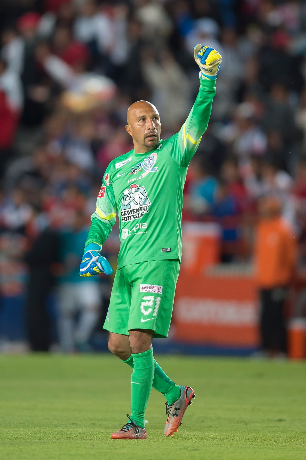 Óscar Pérez, Pachuca.- El 'Conejo' pudo mantener la ventaja de su compañero de equipo Rodolfo Pizarro en la victoria en casa ante el Querétaro. Óscar logró 9 puntos en la Jornada 2 del UD Fantasy.