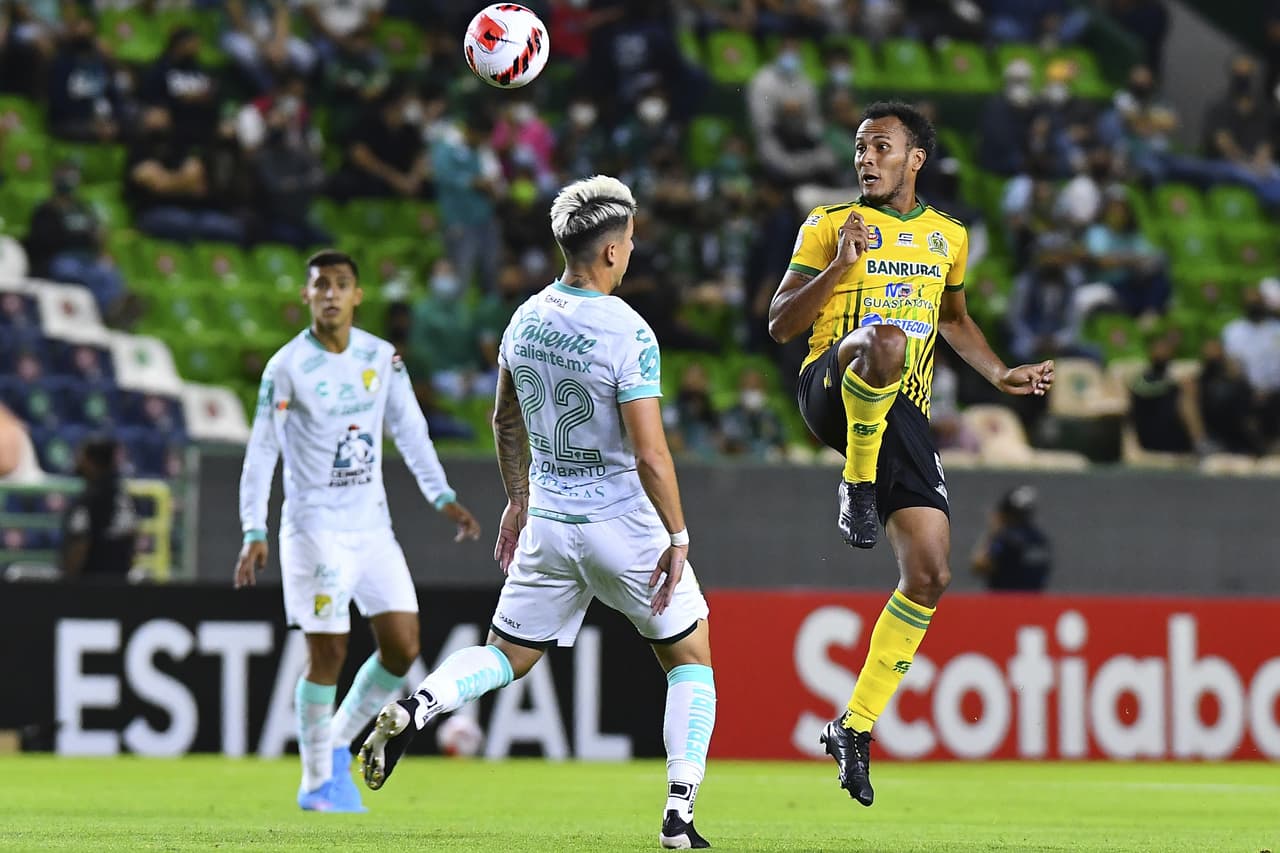 Elías Hernández vuelve a aparecer en la vuelta, le da la victoria 1-0 a León, poen el 3-0 definitivo en global y aseguran su liugar en los cuartos de final.