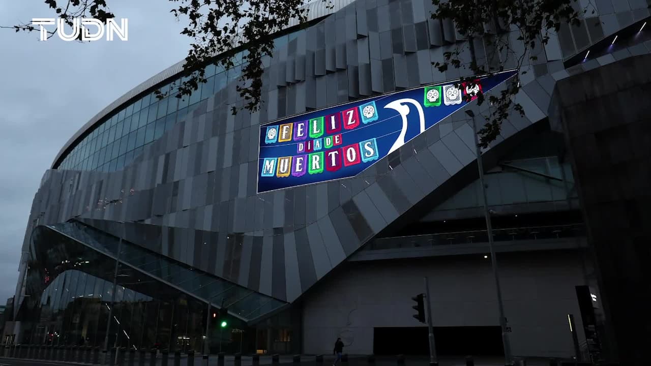 Tottenham 'adorna' su estadio por el Día de Muertos