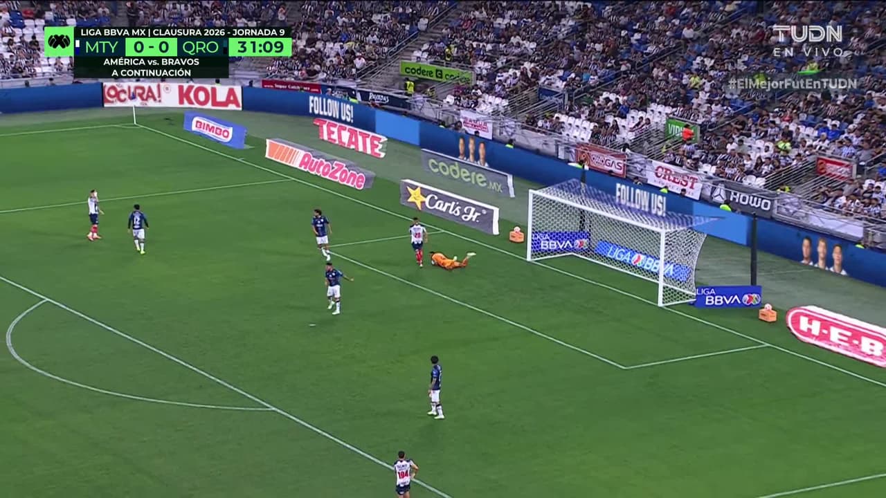 ¡TIRO ATAJADO! disparo por Luca Orellano.