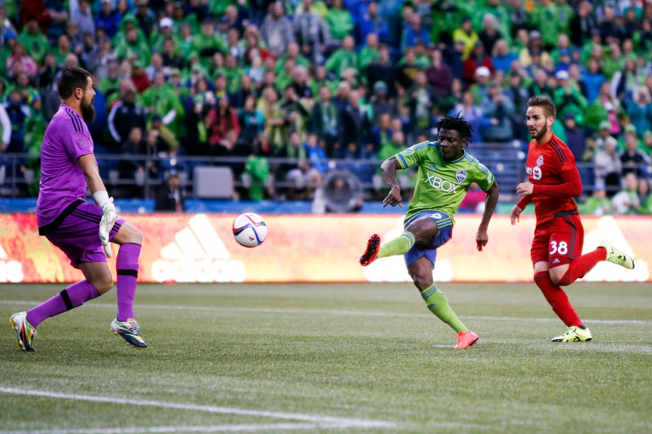 Seattle Sounders recibió la noche del sábado a Toronto FC, en el anticipado duelo entre los seleccionados estadounidenses Michael Bradley y Clint Dempsey.
