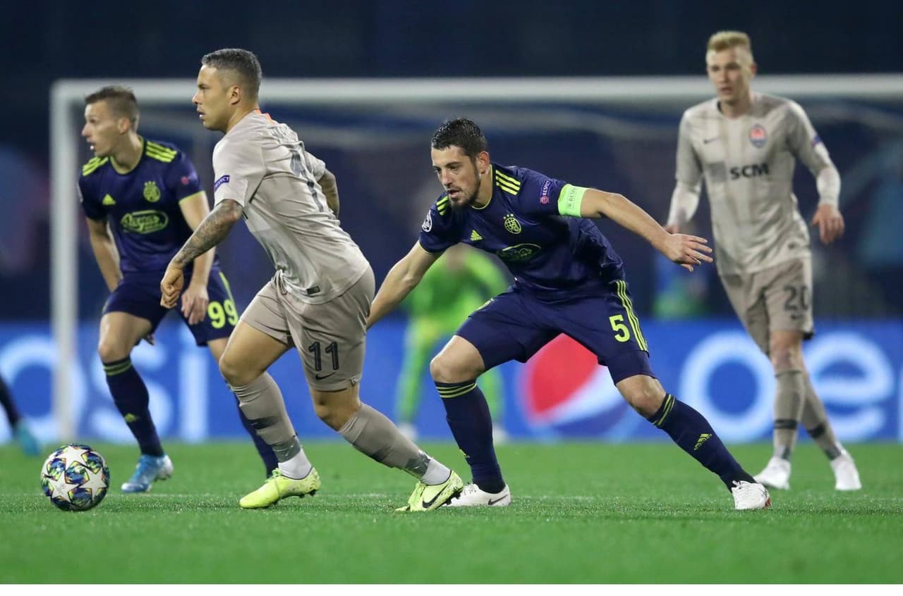 PSG 1-0 Brujas; E. Roja 0-4 Tottenham; Atalanta 1-1 Man. City, Dinamo Zagreb 3-3 Shakhtar.