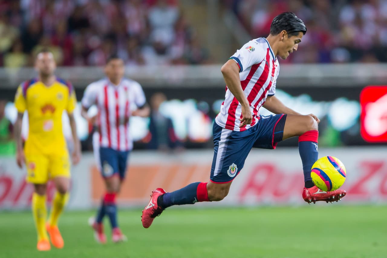 Chivas cierra las primeras 10 jornadas del torneo con 11 goles a favor y 16 en contra.