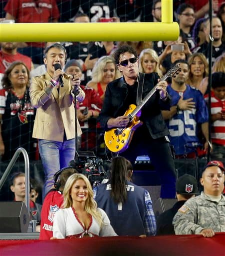 Los Cardinals salieron avantes del duelo plumífero del Lunes por la Noche ante Ravens 26-18. Checa las mejores tomas del partido.
