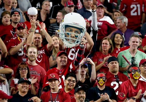 Los Cardinals salieron avantes del duelo plumífero del Lunes por la Noche ante Ravens 26-18. Checa las mejores tomas del partido.