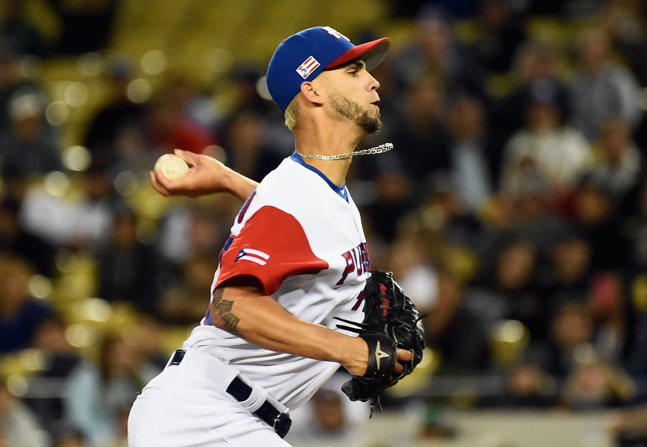 A pesar de recibir 2 imparables, Alex Blanco logró evitar la entrada de carreras holandesas.
