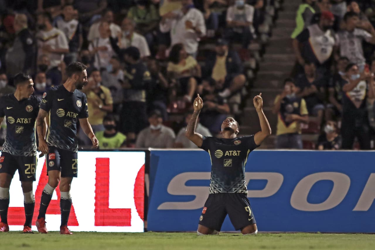 Roger Martínez y Alvaro Fidalgo fueron los encargados de comandar la remontada en la frontera, vencen 1-2 a Bravos y se mantienen como líderes solitarios del Apertura 2021.