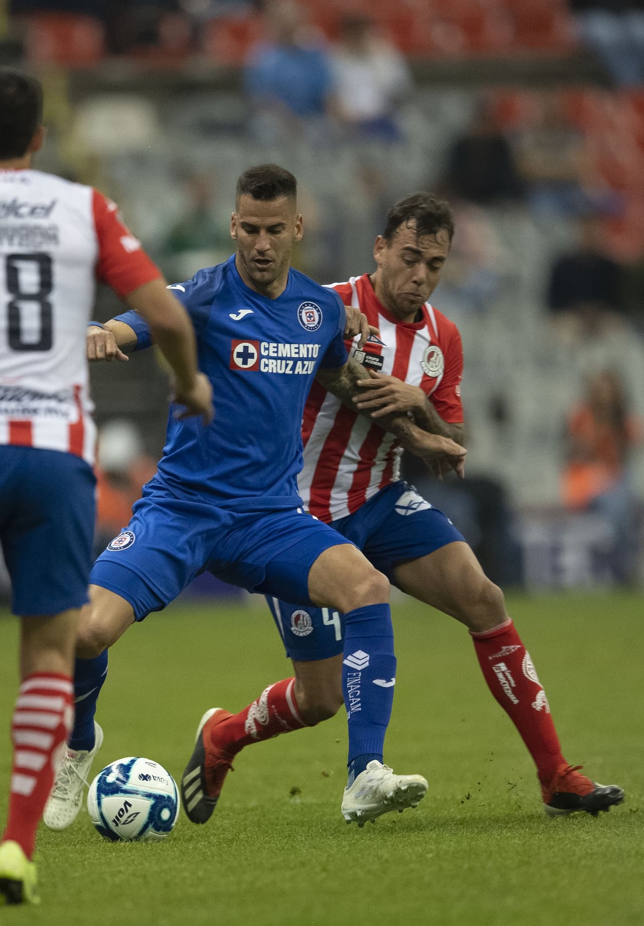 Con doblete de Milton Craglio y gol de Pablo Aguilar, Cruz Azul gana en el Azteca y dice adiós al Apertura 2019.