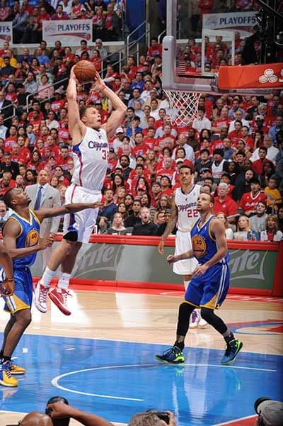 Además, a diferencia de lo que sucedió en el primer partido, Griffin y Paul estuvieron no tuvieron problemas con las personales y la superioridad de los Clippers fue completa.