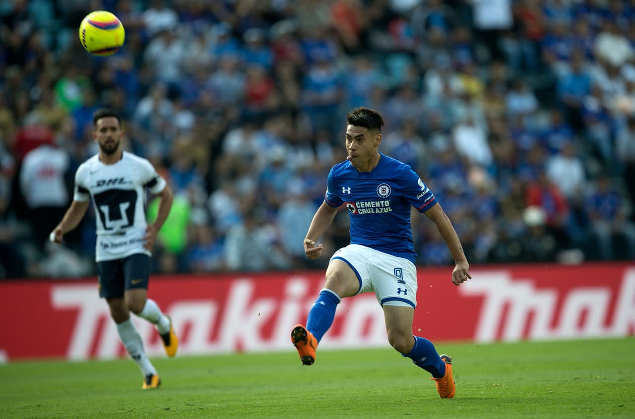 En aquel partido, Martín Rodríguez y Felipe Mora marcaron dos goles, cada uno, ara vencer a Pumas.