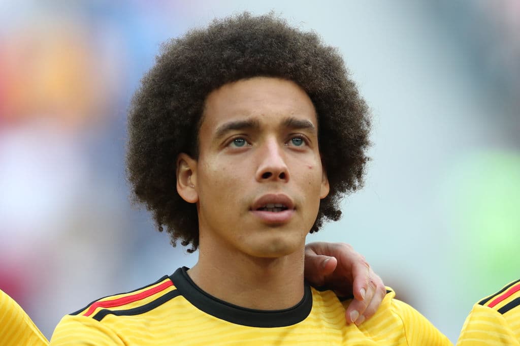 Luego de un gran Mundial con Bélgica, el mediocampista Axel Witsel, quien está valorado en unos 20 millones de euros y milita en el Tianjin Quanjian chino, interesa al Borussia Dortmund.