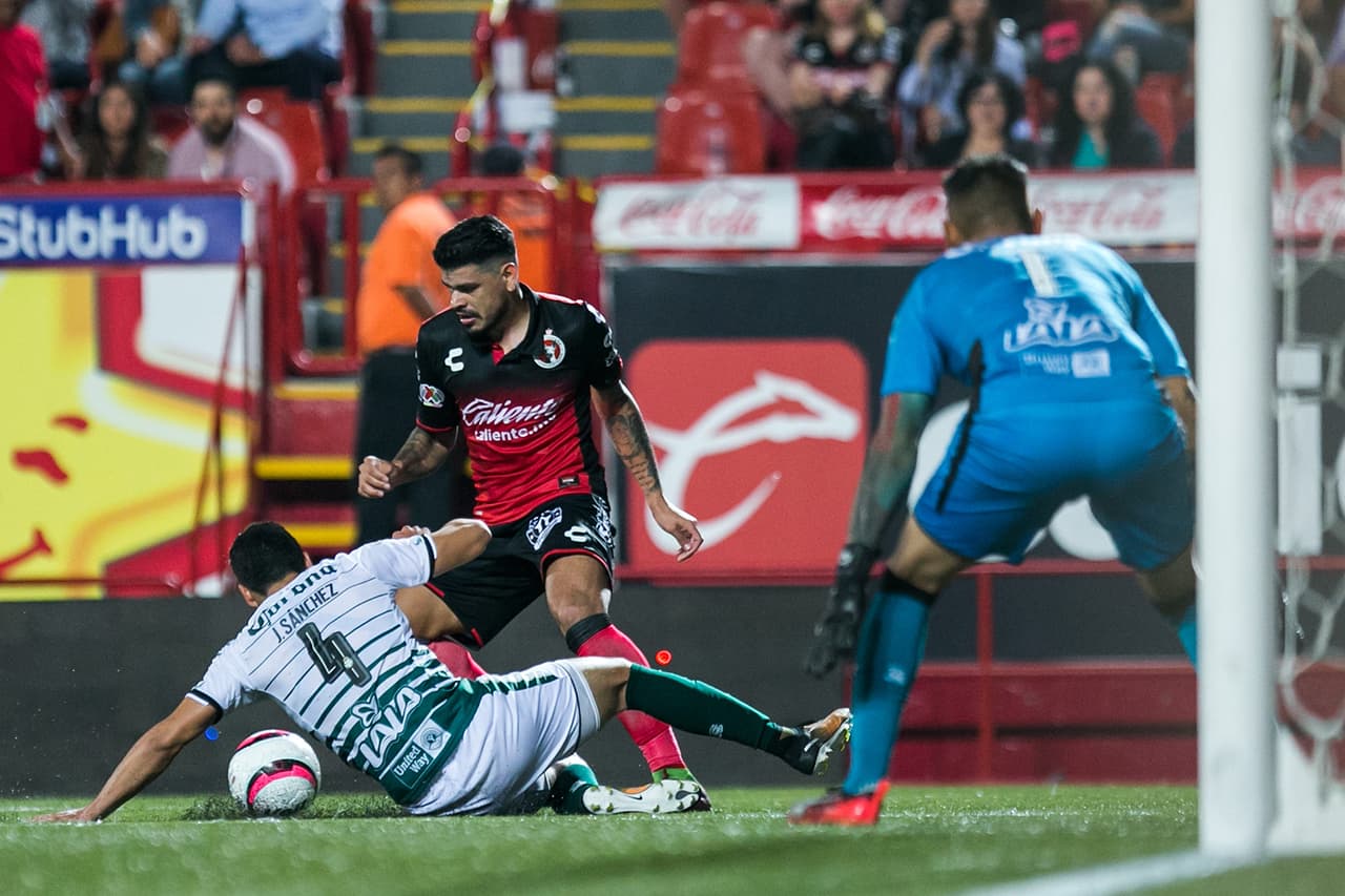 A pesar de que en el segundo tiempo cedieron un poco la iniciativa, los Xolos todavía generaron opciones de peligro.