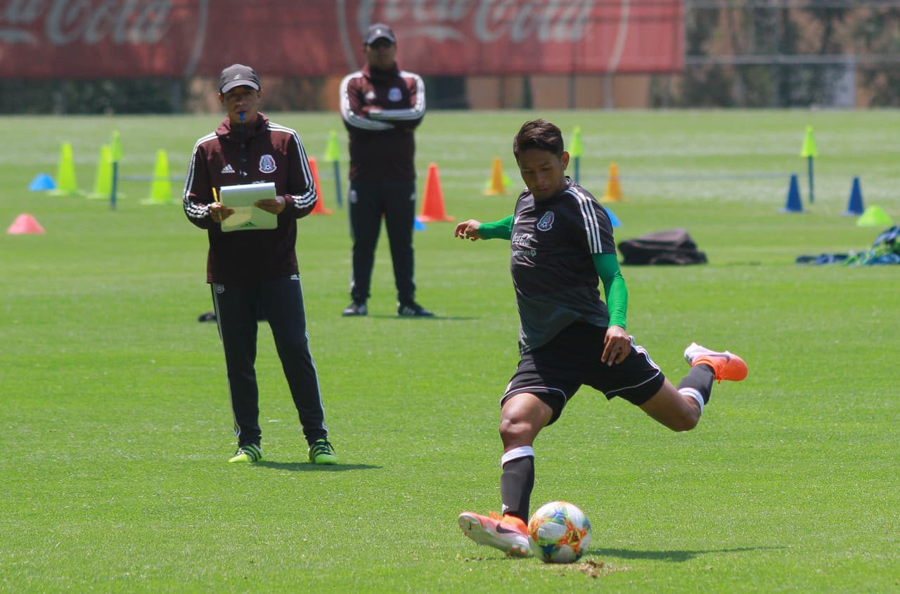 El seleccionado de México Sub-20 empieza a soñar en el cicli previo al Mundial de Polonia bajo la batuta de Diego Ramírez, director técnico del equipo, en el Centro de Alto Rendimiento.