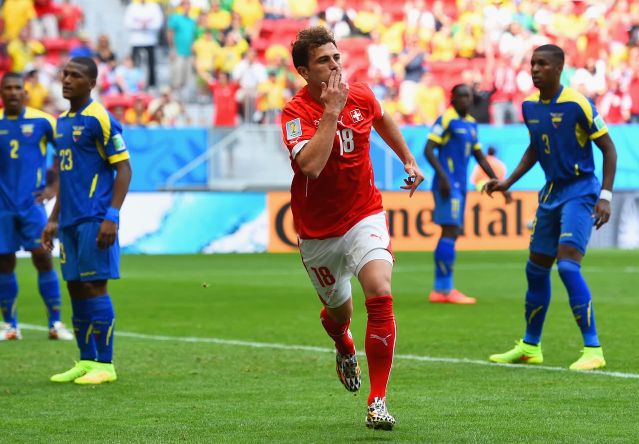 Con Suiza, fue la figura de Brasil 2014 desplazando a su compañero en el Bayer, Josip Drmic.