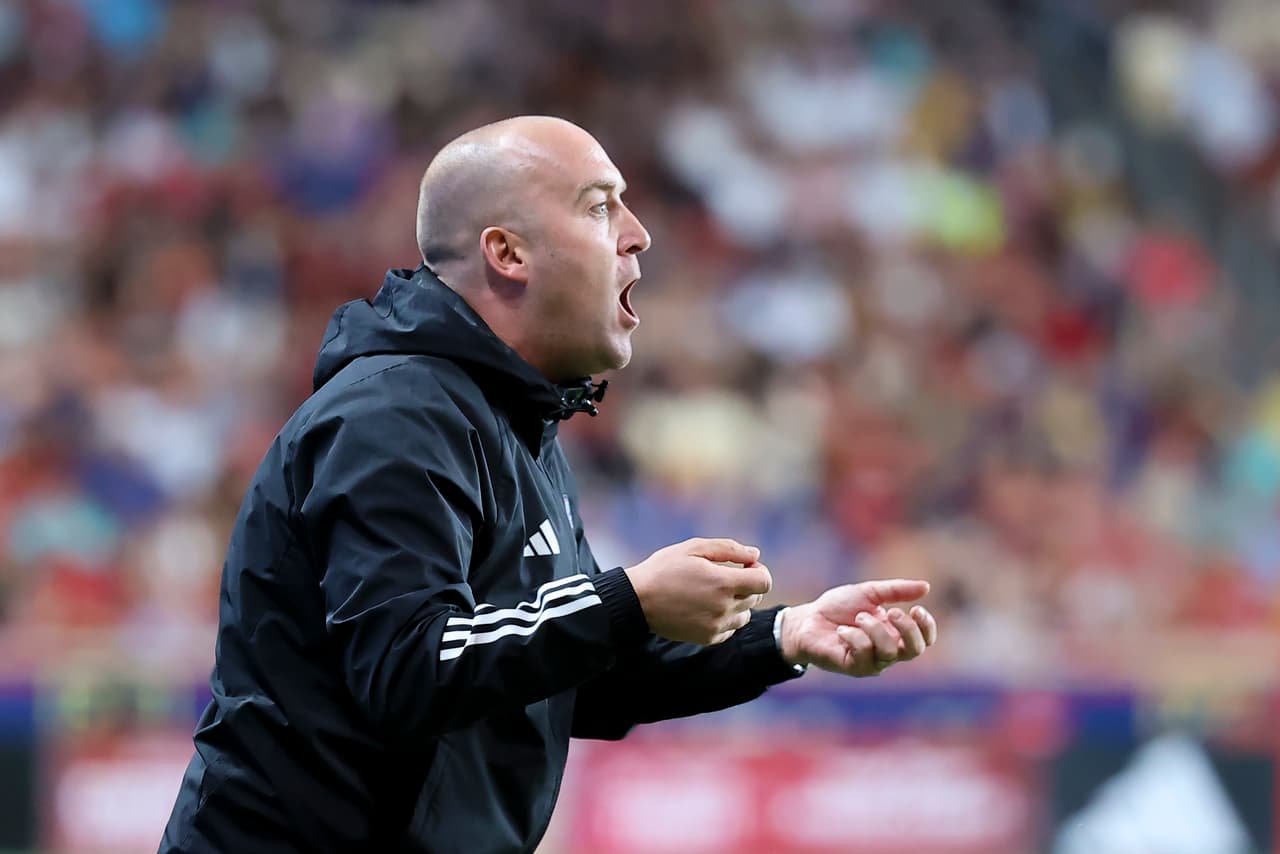 Entrenador -
<b>NICK CUSHING</b> (New York City FC)