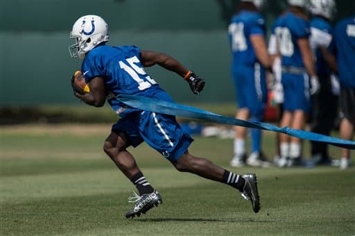 Mira las mejores tomas del WR novato de los Indianapolis Colts, Phillip Dorsett, durante su sesión de fotos y durante el campo de entrenamiento (AP-NFL).