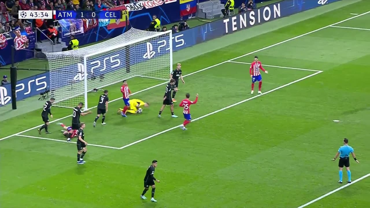 ¡TIRO ATAJADO! disparo por Pablo Barrios.