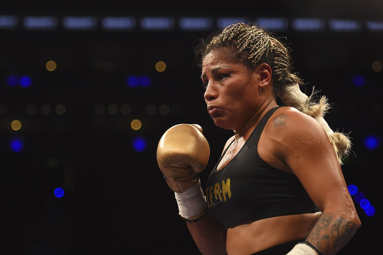 'Barby' Juárez olvida el box para incursionar en la política