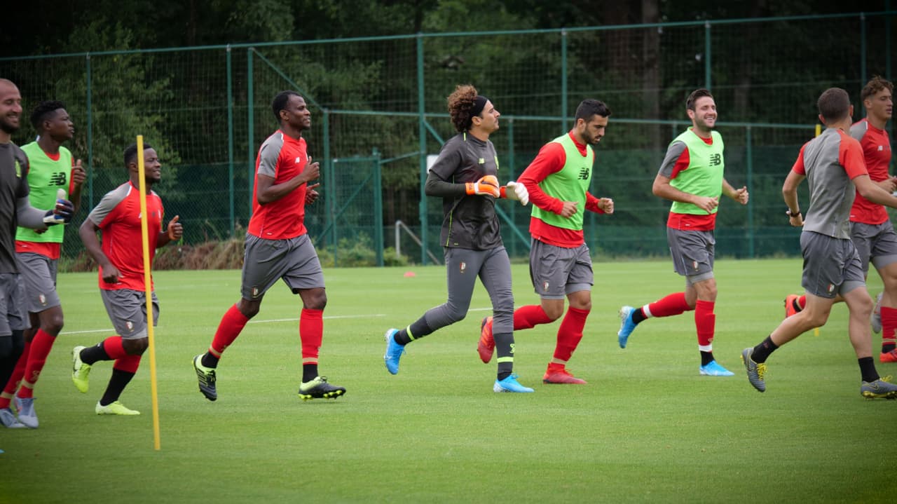 Volvió Ochoa…a los entrenamientos con el Standard de Lieja