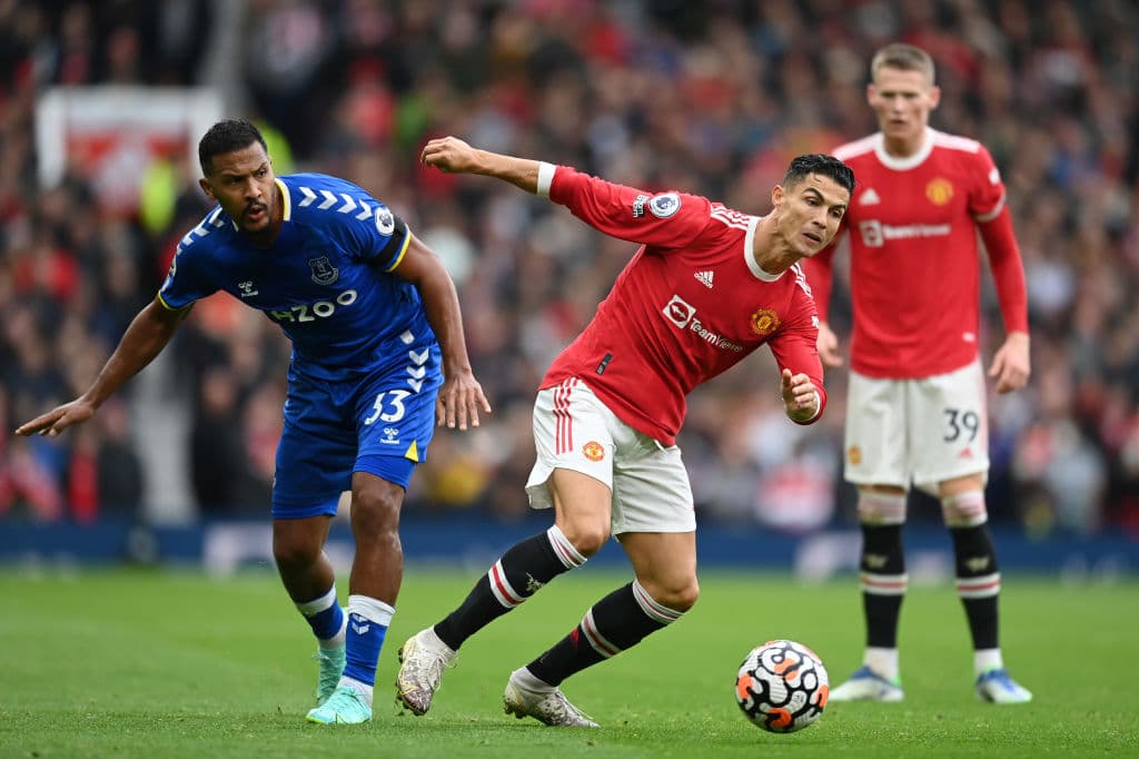 Las anotaciones de Anthony Martial y Andros Townhead fueron ls encargados de regalarnos el empate 1-1 en Manchester.