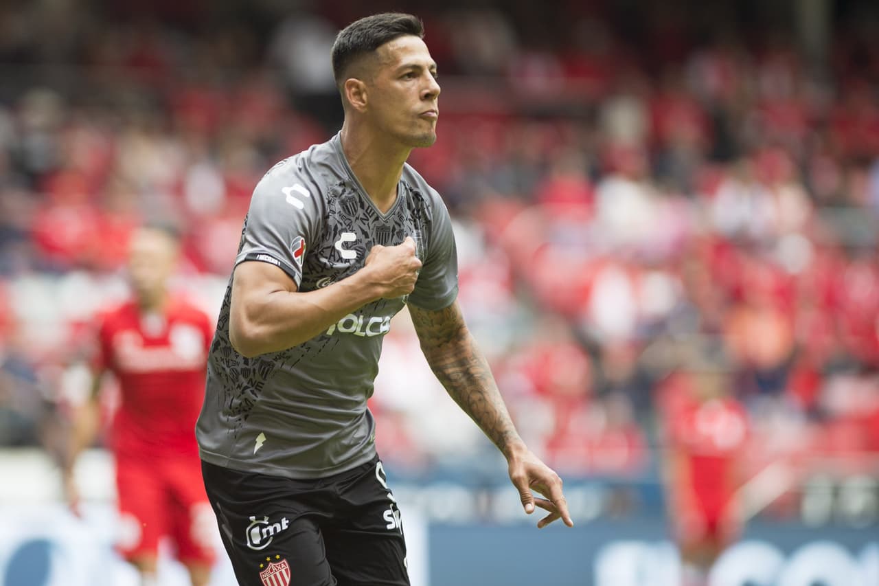 Giovani y Mauro Quiroga lideran once ideal de la Jornada 2