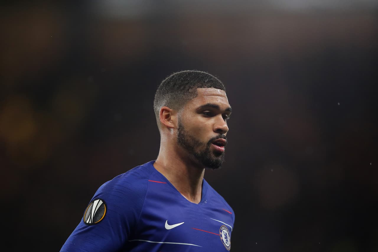 En Chelsea no hay suficiente espacio para Ruben Loftus-Cheek, pero en el Schalke 04 le hacen espacio.