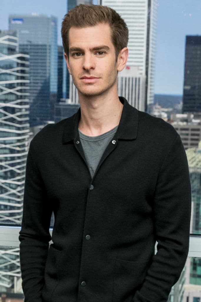 El trailer nos muestra a un hombre luchando por cumplir sus sueños y por seguir lo que más le apasiona.
<br>