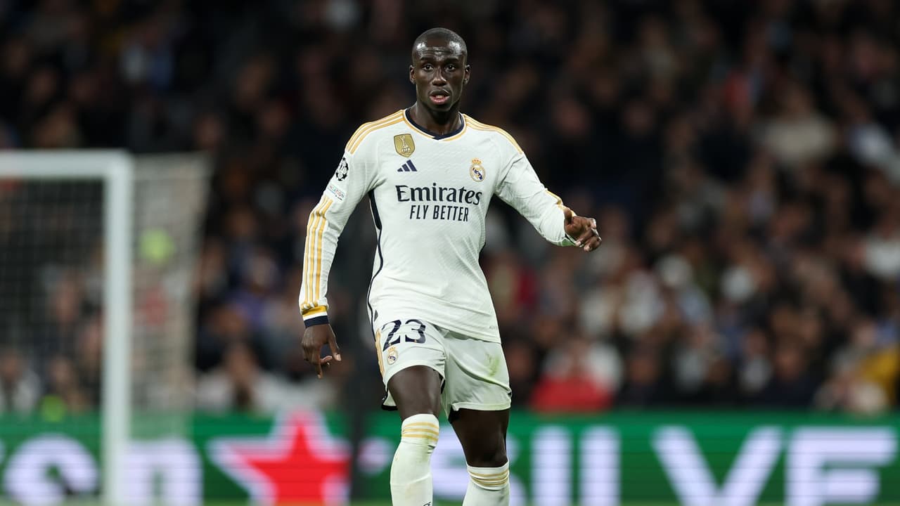 Real Madrid recupera a Ferland Mendy para la Supercopa de España