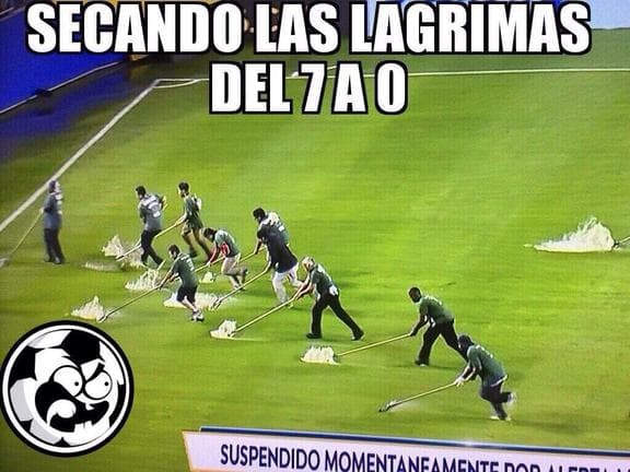 Memes del partido de Chile contra Colombia.