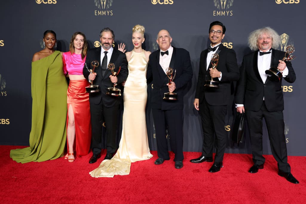 "The Queen's Gambit" se llevó a casa el premio como serie limitada excepcional.