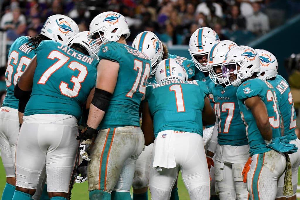 Miami da un golpe de autoridad en su casa y vencen 10-22 a los Baltimore Ravens de Lamar Jackson.