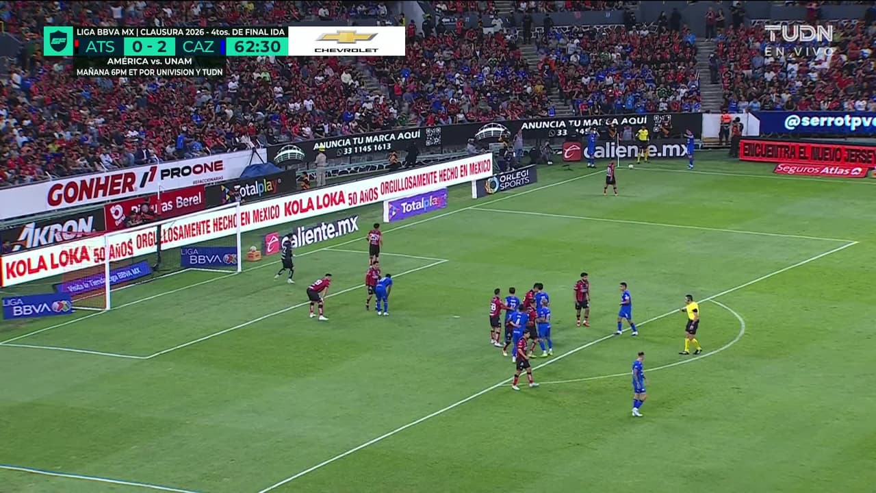 ¡TIRO ATAJADO! disparo por Willer Ditta.