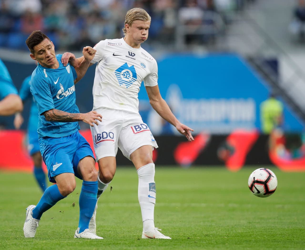 A los 17 años tuvo un descanso forzado, pues su cuerpo se encontraba bajo una fuerte presión por brote de crecimiento.