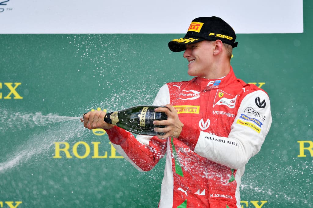 Mick Schumacher logró su primera victoria en la Fórmula 2