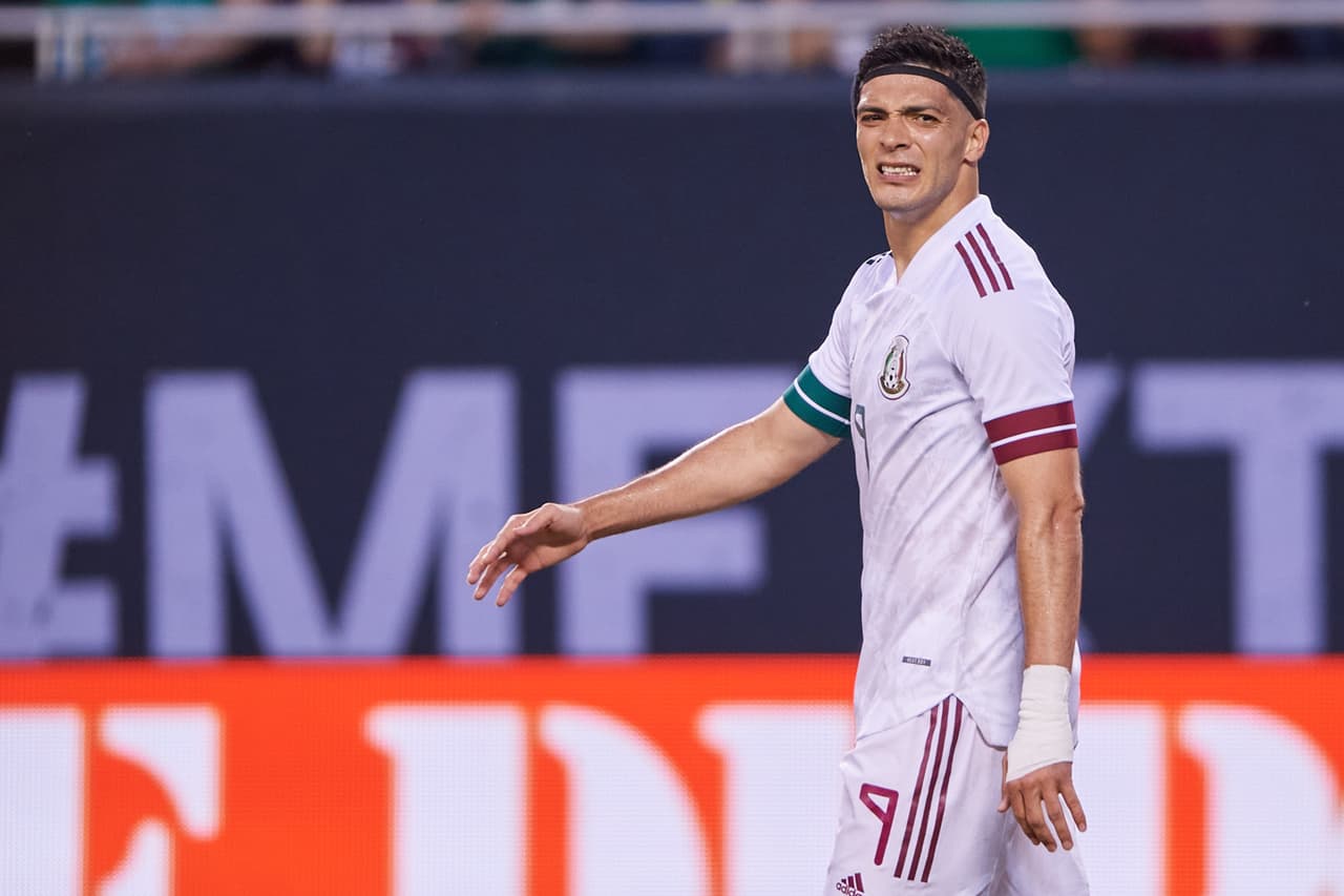 El Tri da fecha límite a Jiménez para que esté al 100 físicamente