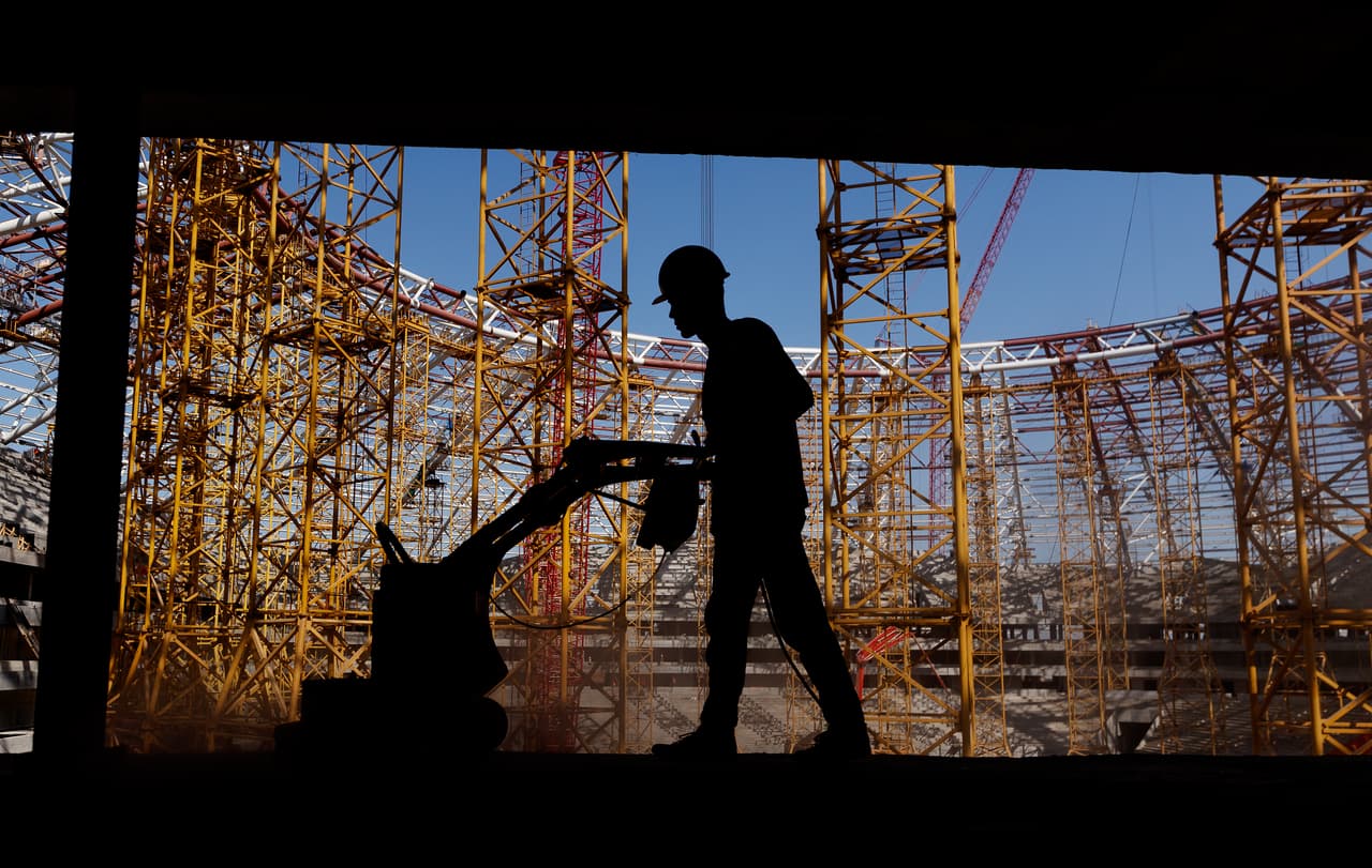 A pesar de que faltan la entrega de varias obras, la FIFA se ha mostrado confiada de que sean entregadas en los tiempos estipulados.